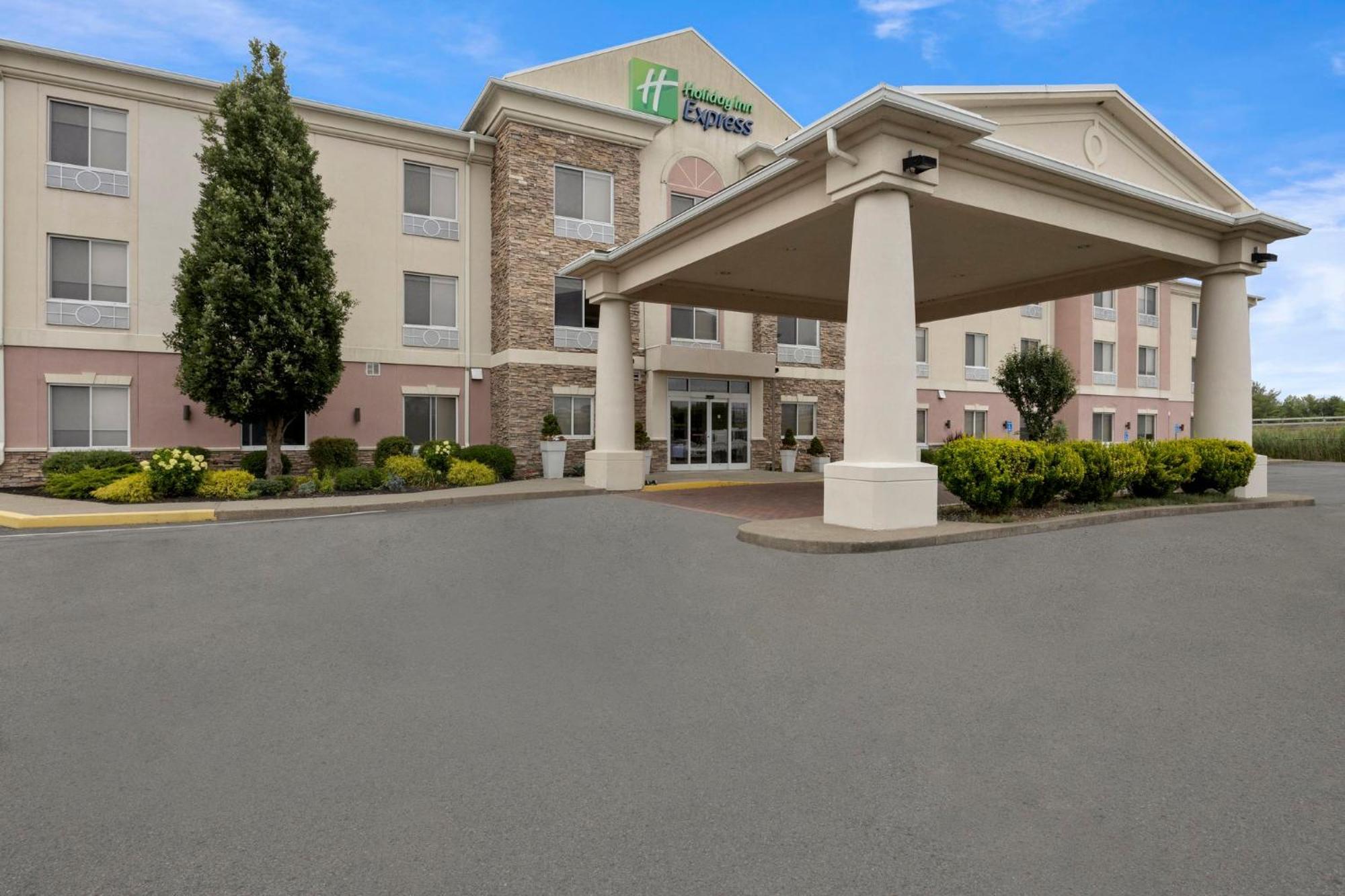 Holiday Inn Express Hotel & Suites West Coxsackie By Ihg Exterior foto